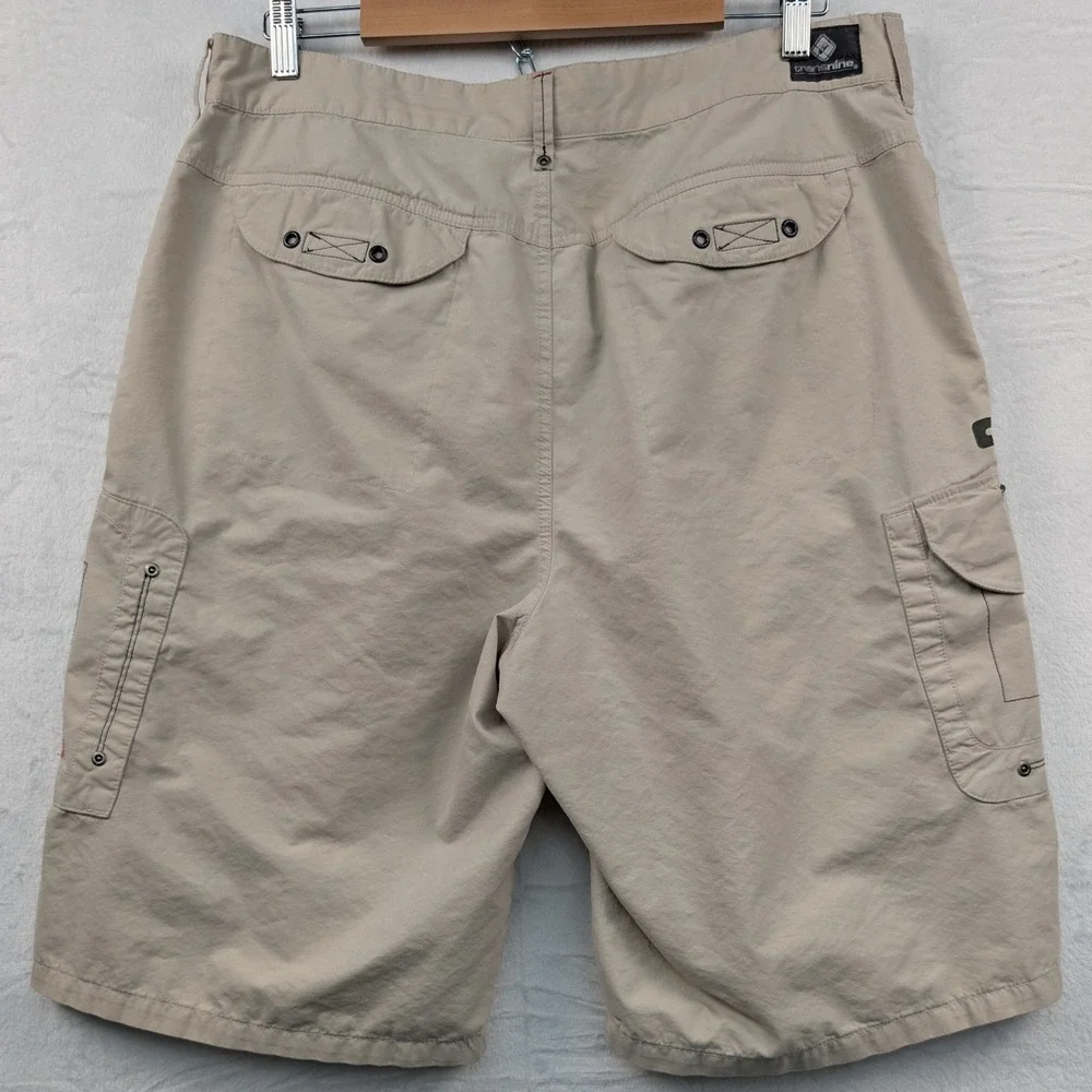 VTG Transnine Cargo Shorts Men's 36 Khaki 12